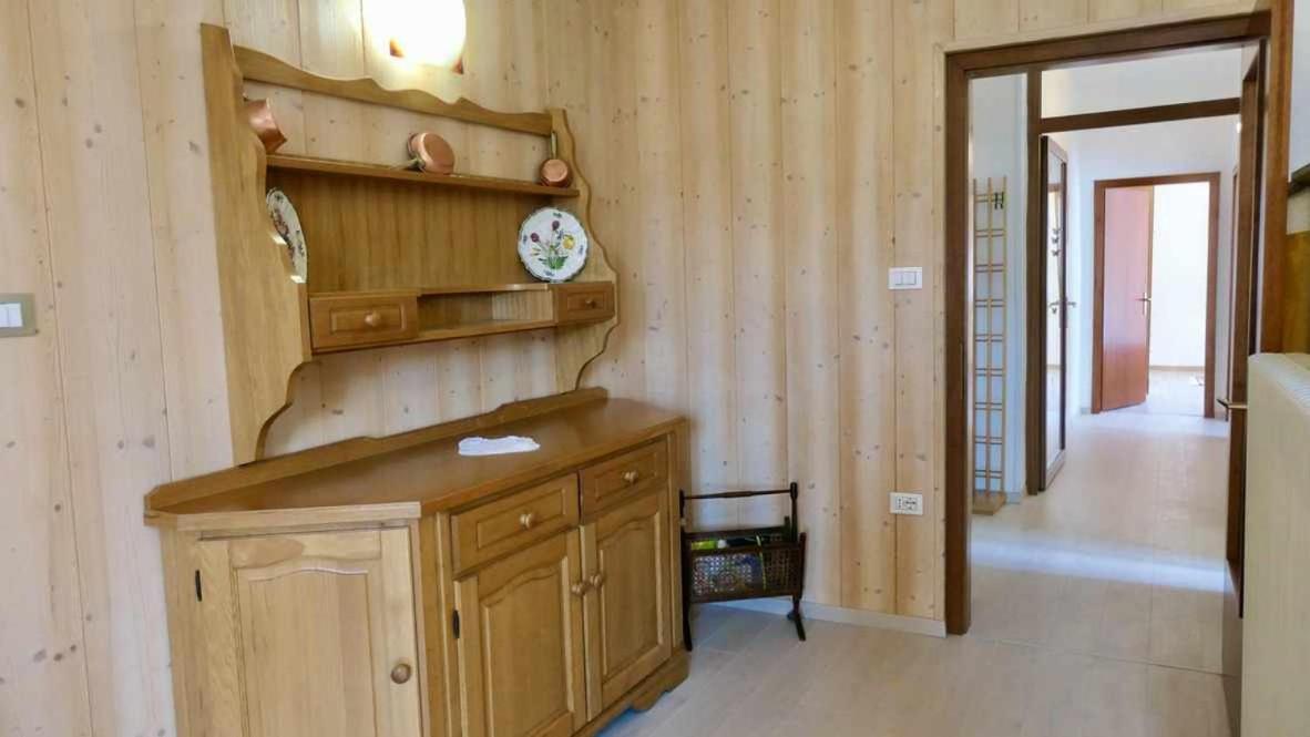 Casa Malpaga Tenna Ospitar Екстериор снимка