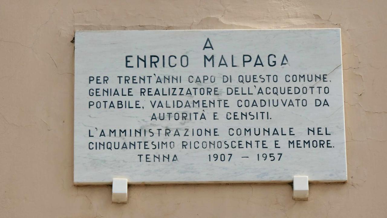 Casa Malpaga Tenna Ospitar Екстериор снимка
