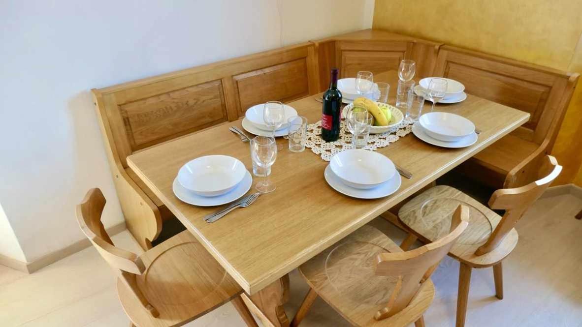 Casa Malpaga Tenna Ospitar Екстериор снимка